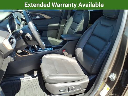 Certified 2022 Chevrolet TrailBlazer ACTIV w/ Sun and Liftgate Package FWD image 13