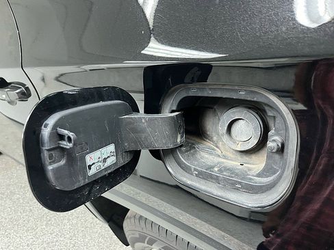 Used 2019 Chevrolet Traverse LS w/ LPO, Blackout Package image 13