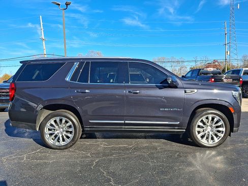 Used 2024 GMC Yukon Denali image 7