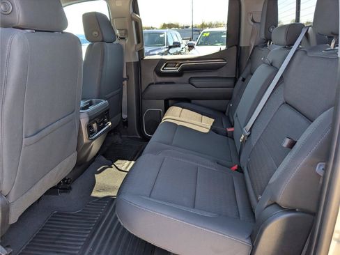Used 2022 Chevrolet Silverado 1500 RST w/ Convenience Package II AWD/4WD image 14