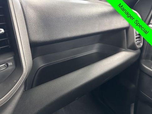 Used 2024 RAM 3500 Tradesman w/ Chrome Appearance Group image 50