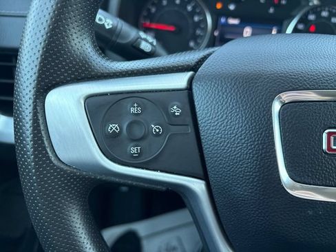 Used 2024 GMC Terrain SLE w/ Driver Convenience Package AWD/4WD image 24