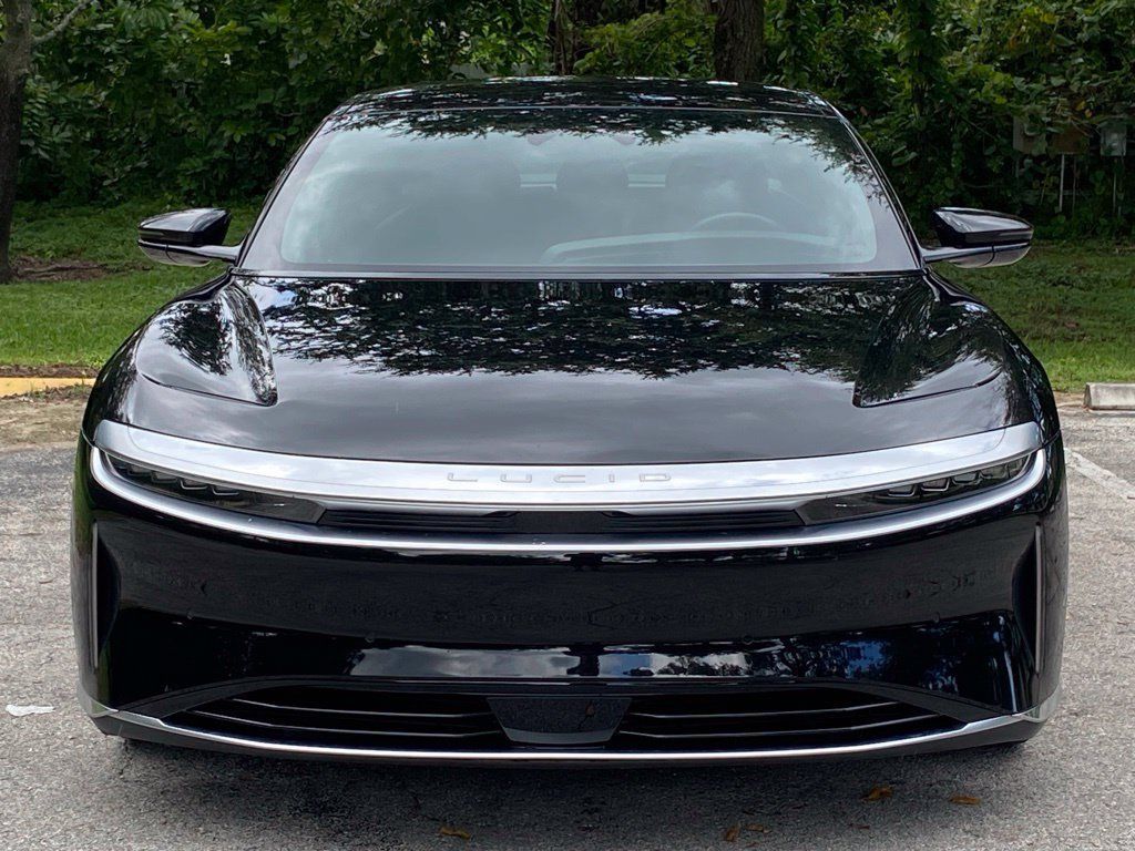 Used 2024 Lucid Air Pure RWD image 2