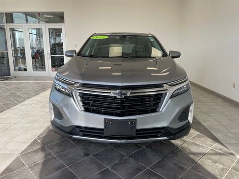 Used 2023 Chevrolet Equinox LT w/ LPO, Floor Liner Package image 3