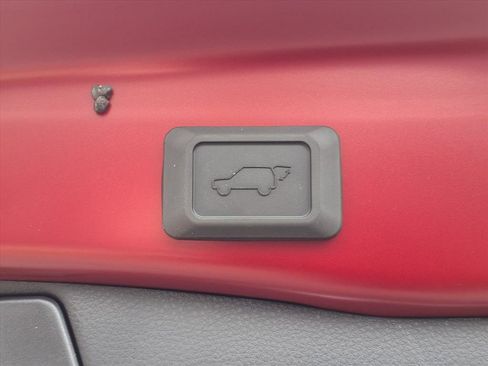 New 2025 Toyota RAV4 XLE Premium w/ Weather Package image 25