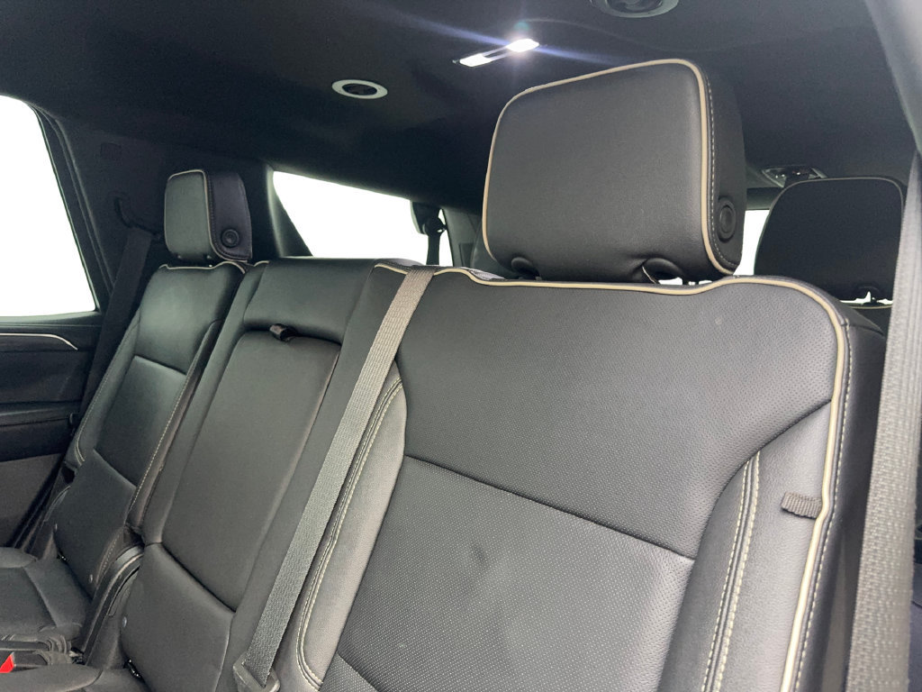 Used 2024 GMC Yukon SLT RWD image 37