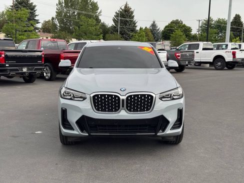 Used 2022 BMW X4 xDrive30i w/ M Sport Package 2 AWD/4WD image 2