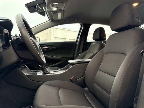 Used 2023 Chevrolet Malibu LT image 7