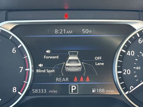 Used 2024 Nissan Sentra SV FWD image 15