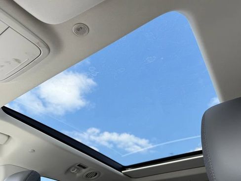 New 2026 Ford Explorer Active w/ Active Comfort Package image 15