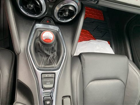 Used 2020 Chevrolet Camaro SS image 18