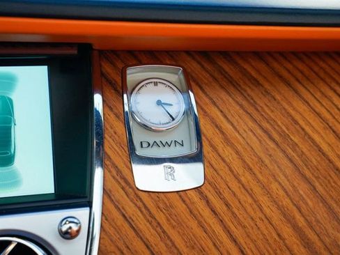 Used 2016 Rolls-Royce Dawn image 71