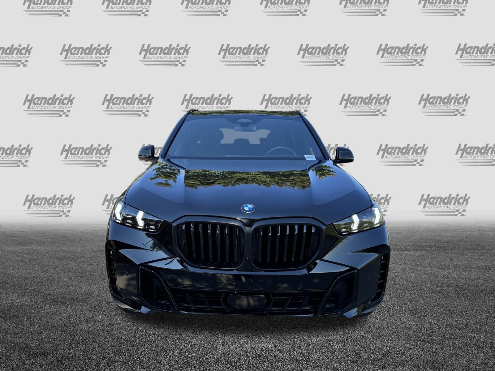 Certified 2026 BMW X5 sDrive40i w/ M Sport Package RWD image 3