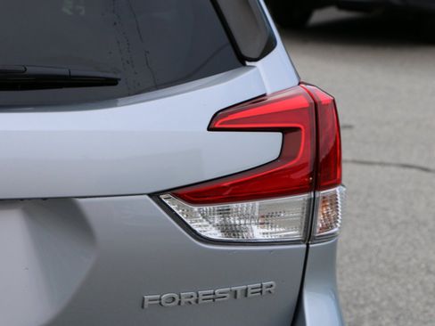 Used 2022 Subaru Forester Limited w/ Popular Package #3 AWD/4WD image 7