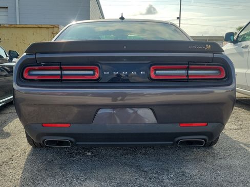 Used 2021 Dodge Challenger R/T Scat Pack RWD image 5