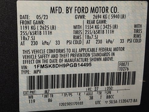 Used 2023 Ford Explorer XLT AWD/4WD image 33