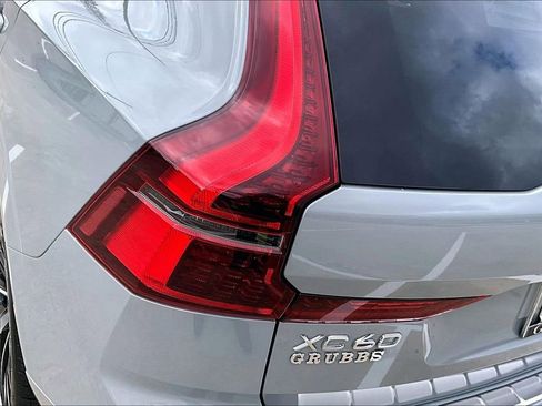 New 2026 Volvo XC60 B5 Ultra w/ Protection Package Premier AWD/4WD image 43