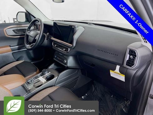 Used 2025 Ford Bronco Sport Outer Banks AWD/4WD image 29