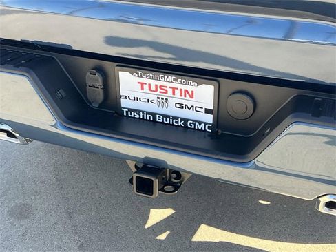 New 2026 GMC Sierra 1500 Elevation w/ LPO, Elevation Black Package image 29