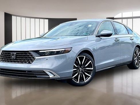Certified 2025 Honda Accord Touring image 1