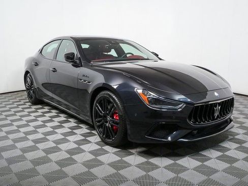 Used 2023 Maserati Ghibli Modena Q4 image 27