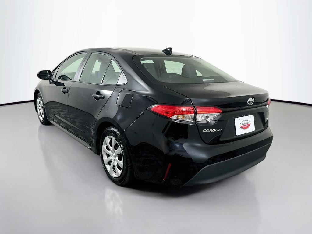 Certified 2025 Toyota Corolla LE FWD image 7