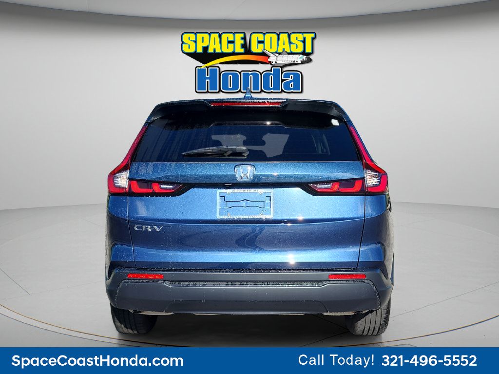 Used 2025 Honda CR-V EX image 4