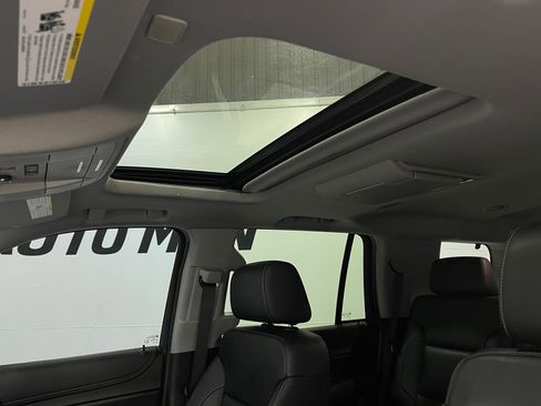 Used 2020 Chevrolet Tahoe LT image 13