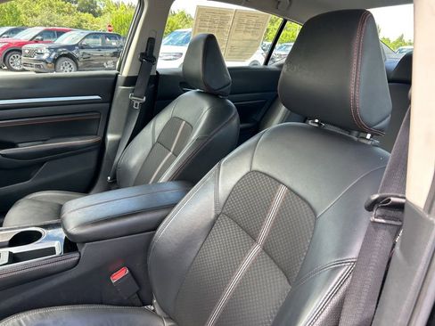 Used 2023 Nissan Altima 2.5 SR image 15