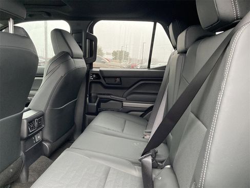 New 2026 Toyota 4Runner TRD Off-Road Premium image 11