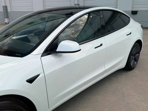 Used 2023 Tesla Model 3 Standard Range RWD image 15
