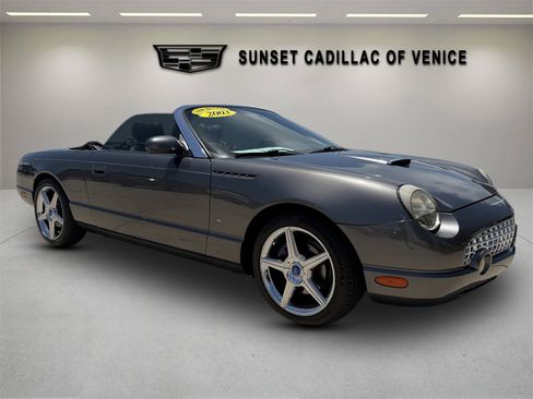 Used 2003 Ford Thunderbird RWD image 3