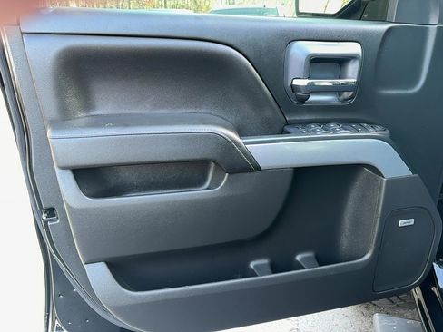 Used 2018 Chevrolet Silverado 1500 LT w/ All Star Edition image 17