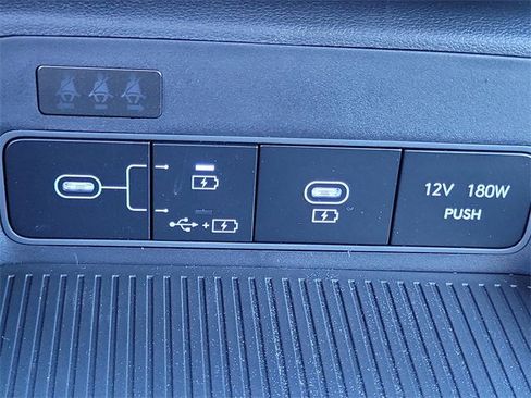 New 2026 Hyundai Kona SE image 14