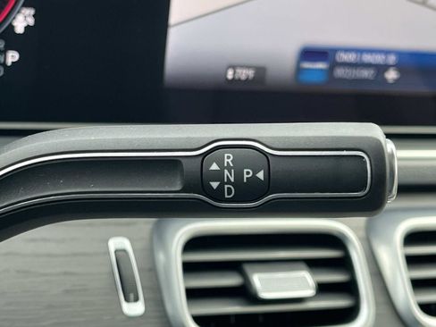 Used 2025 Mercedes-Benz GLE 350 4MATIC image 34