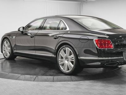 New 2026 Bentley Flying Spur Plug-In Hybrid