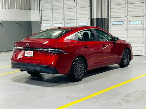 New 2027 Nissan Sentra SV FWD image 15