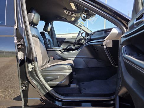 Used 2023 Jeep Grand Cherokee L Laredo image 19