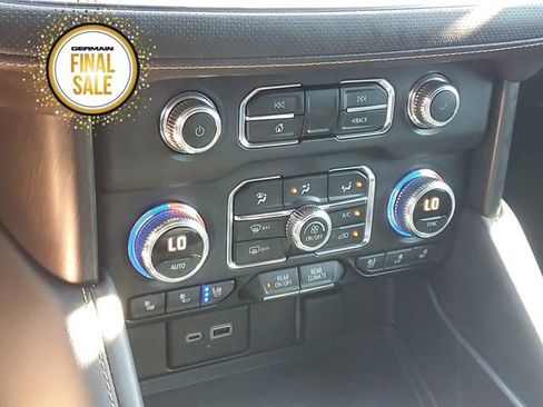 Used 2023 GMC Yukon AT4 image 28