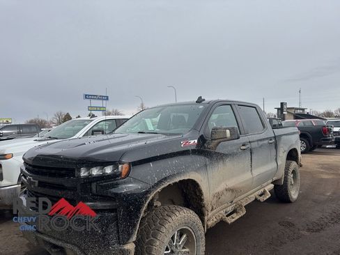 Used 2022 Chevrolet Silverado 1500 RST image 4