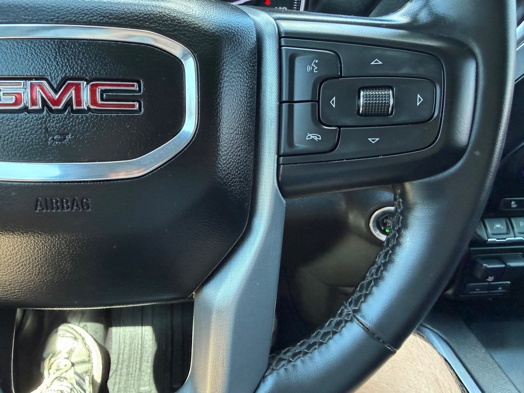 Used 2021 GMC Sierra 1500 SLT AWD/4WD image 32