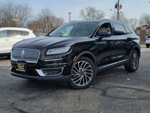 Used 2020 Lincoln Nautilus Reserve image 3