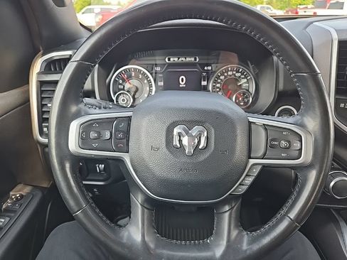 Used 2021 RAM 1500 Big Horn AWD/4WD image 18