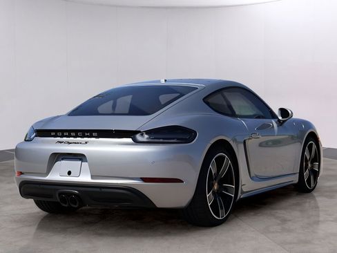Used 2024 Porsche 718 Cayman S RWD image 8
