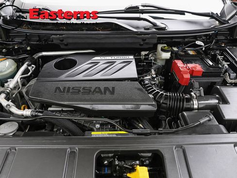 Used 2023 Nissan Rogue SV AWD/4WD image 7