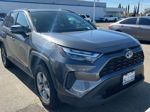 Certified 2023 Toyota RAV4 XLE w/ Convenience Package image 3