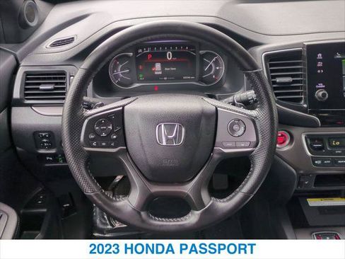 Used 2023 Honda Passport EX-L image 15