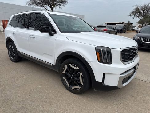 Used 2024 Kia Telluride S w/ S Sunroof Package image 1
