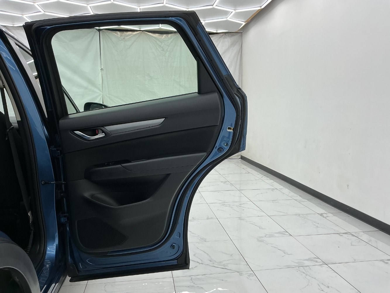 Used 2020 MAZDA CX-5 Sport FWD image 25