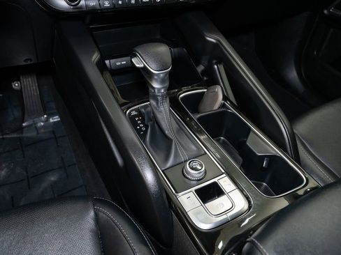 Used 2023 Kia Telluride LX FWD image 22